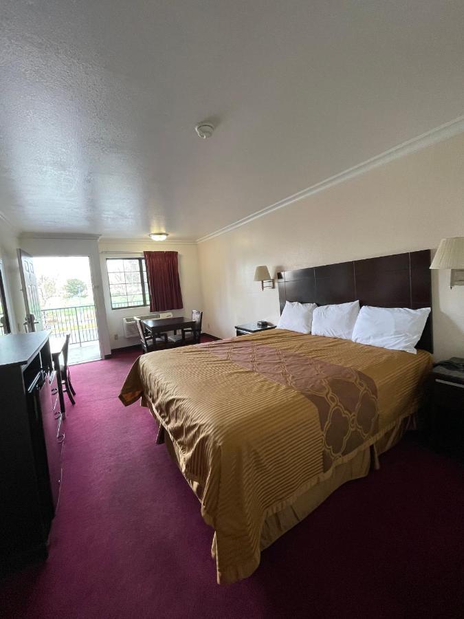 Chino Motel Eksteriør bilde